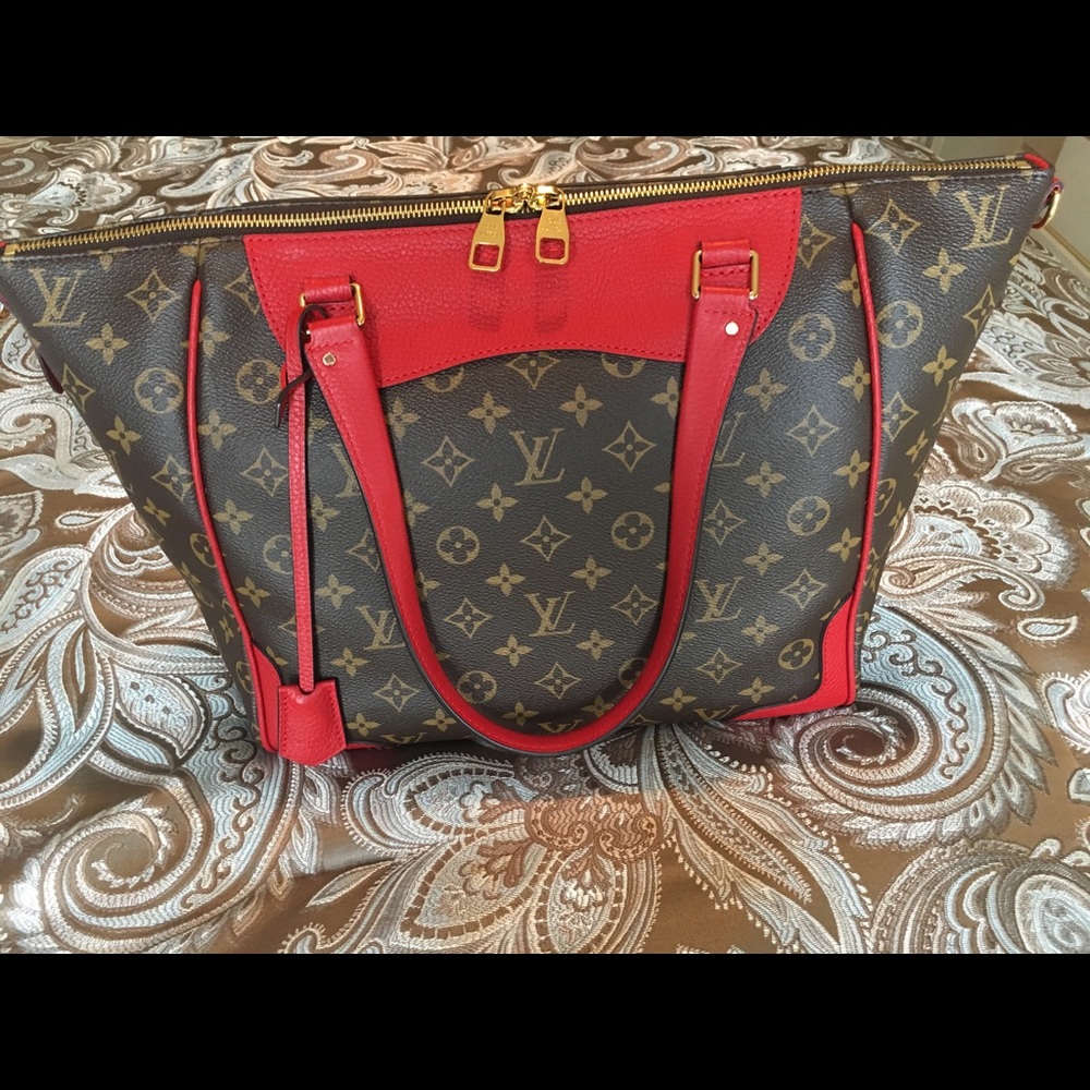 100% Authentic Louis Vuitton Handbag